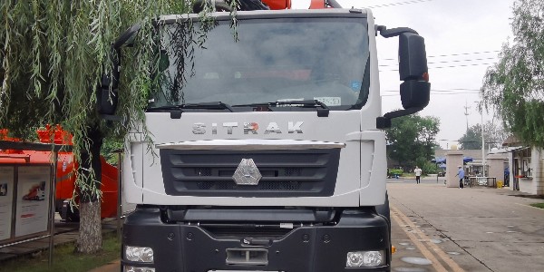 32米小型泵車的優(yōu)勢(shì)，幾點(diǎn)材質(zhì)和設(shè)計(jì)，更智能
